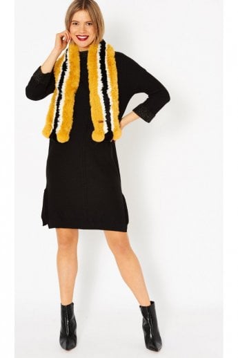 JAYLEY Yellow Hand Knitted Faux Fur Scarf