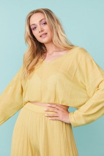 JAYLEY Yellow Oversized Ribbed Cropped Jumper