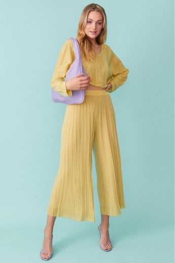JAYLEY Yellow Oversized Ribbed Cropped Jumper