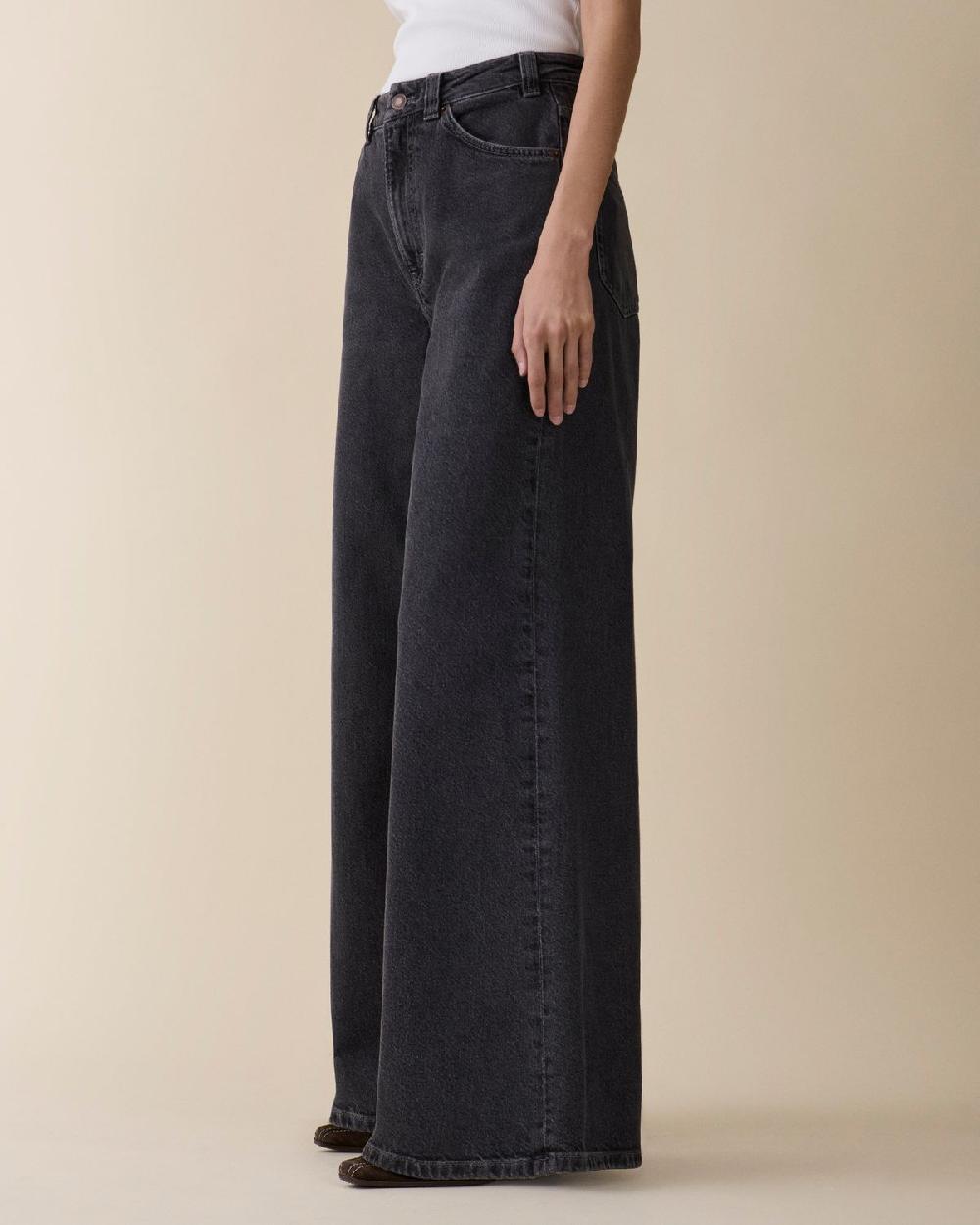 Jeanerica Alfama Black Vintage 62