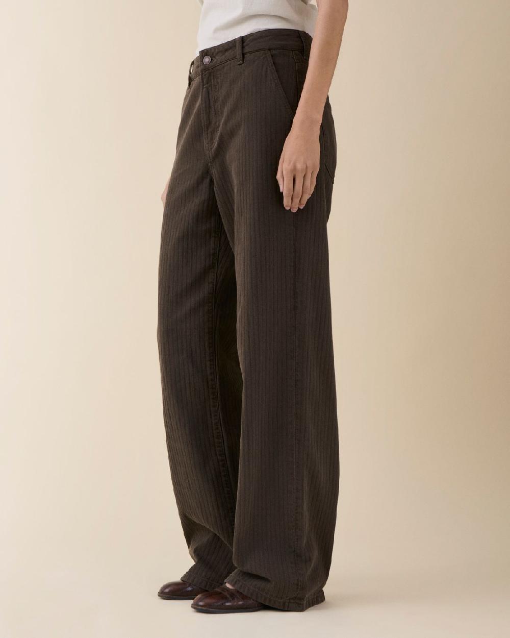 Jeanerica Belem Chino Chevron Brown