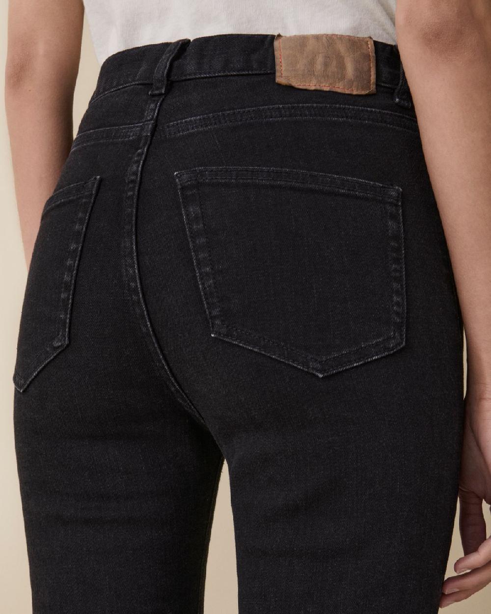 Jeanerica Eiffel Black 2 Weeks