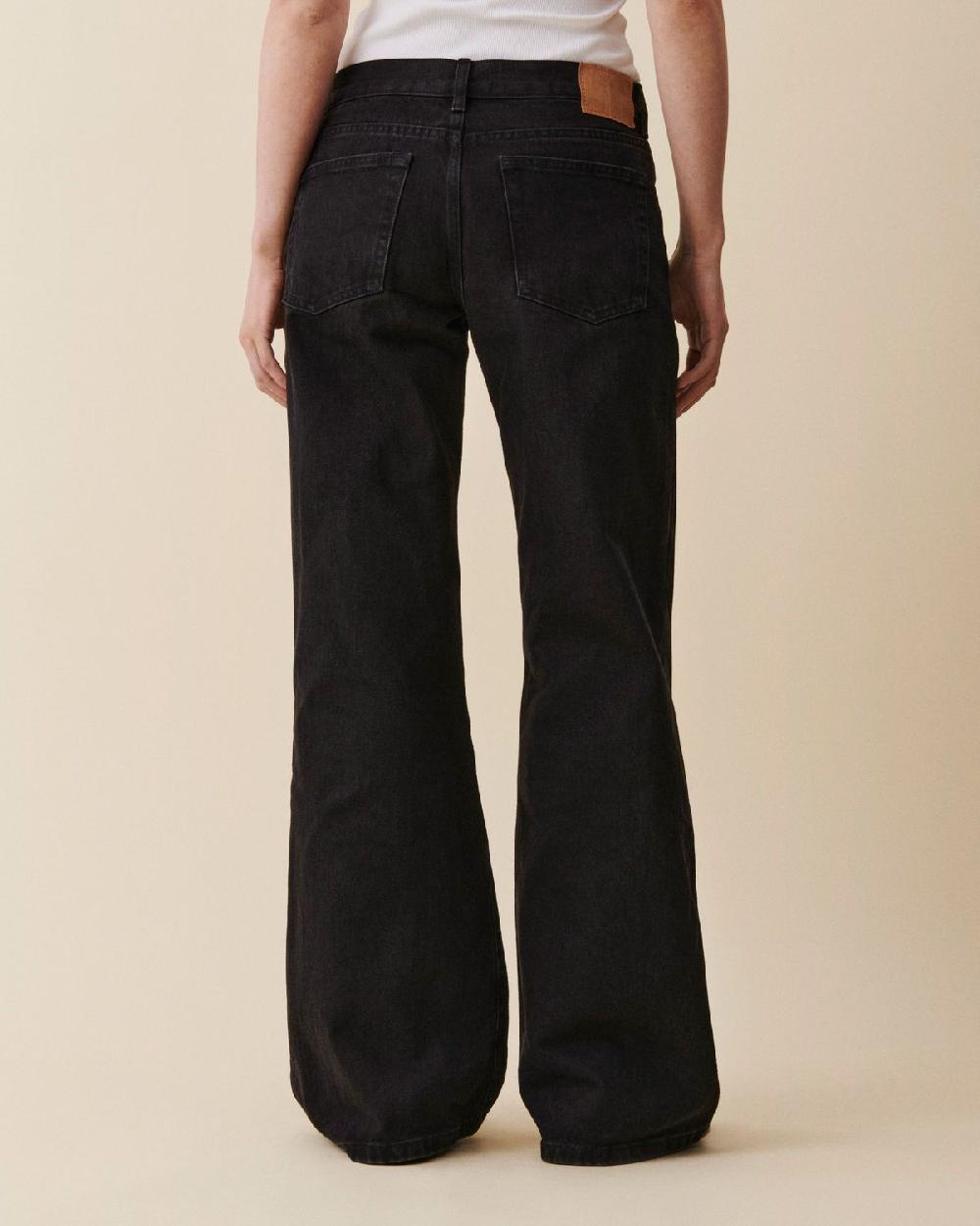 jeanerica Kyoto Black 2 Weeks