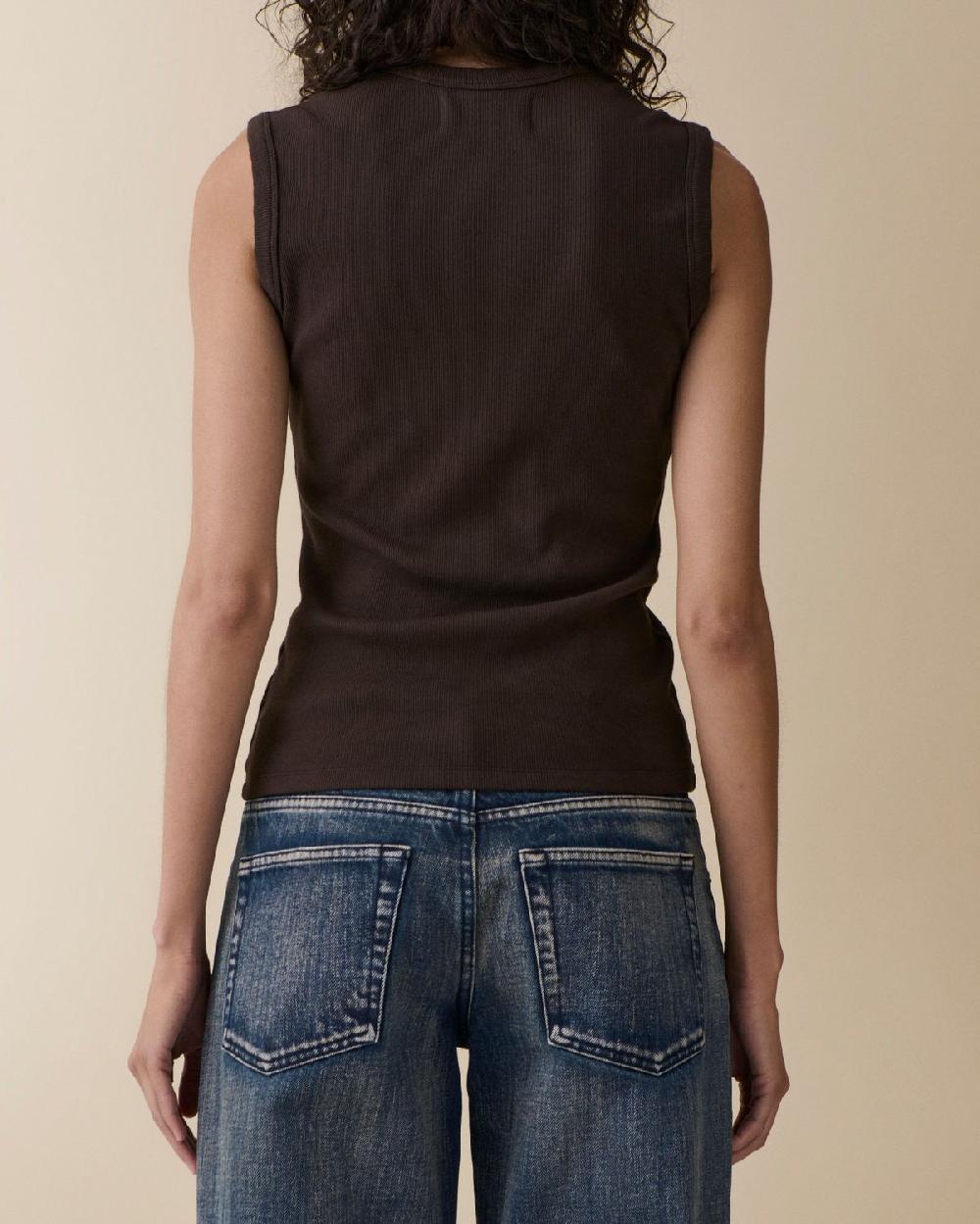 Jeanerica Vanessa Brown