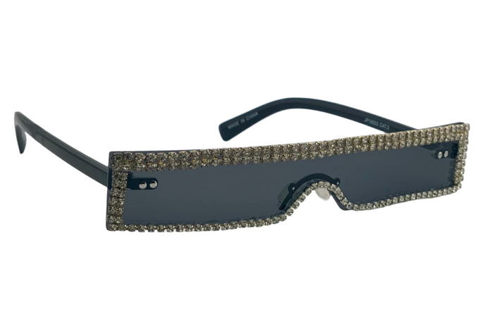 jeepers peepers BLACK RECTANGLE FRAME WITH DIAMONTE DETAIL AND GREY LENSES