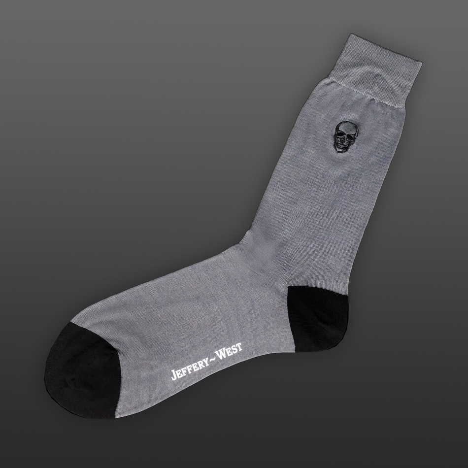 jeffery west Grey with Black skull