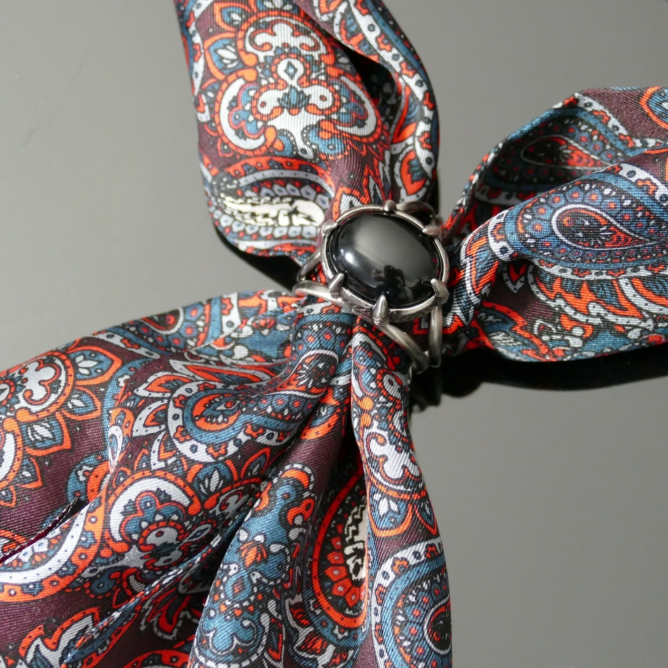 jeffery west Onyx stone Scarf Ring/Knot Tie