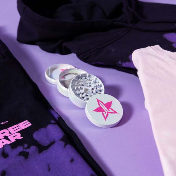 jeffree star cosmetics 63mm White Pearlescent Grinder