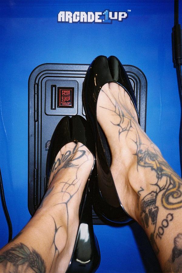 Jeffrey Campbell FIXED Flat Black