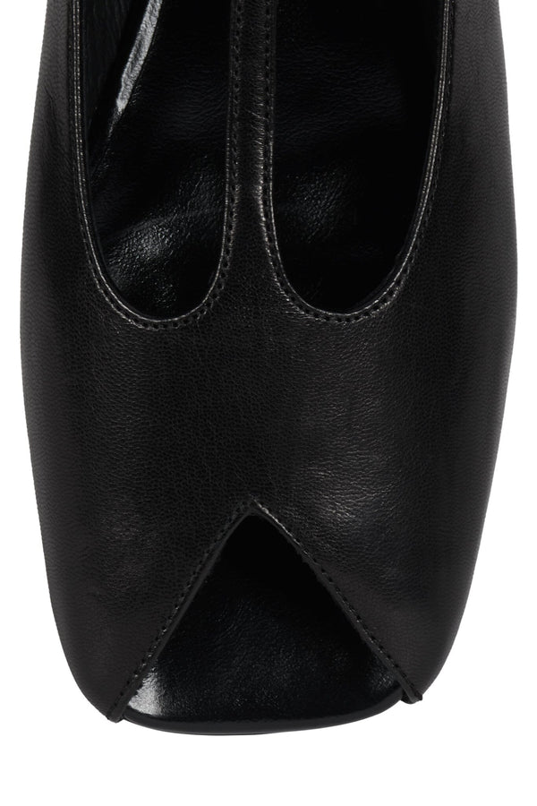 Jeffrey Campbell KEENELAND Mary-Jane Black