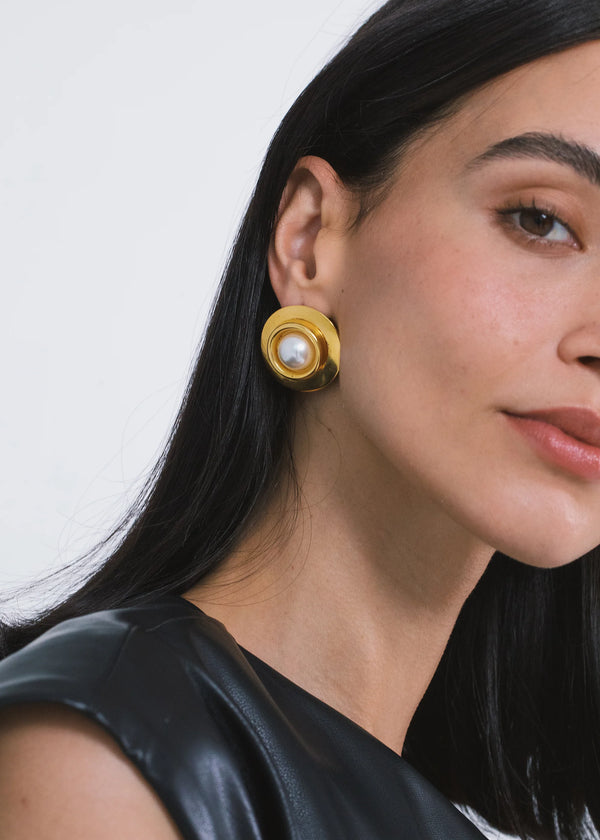 Jennifer Behr Alva Earrings Pearl