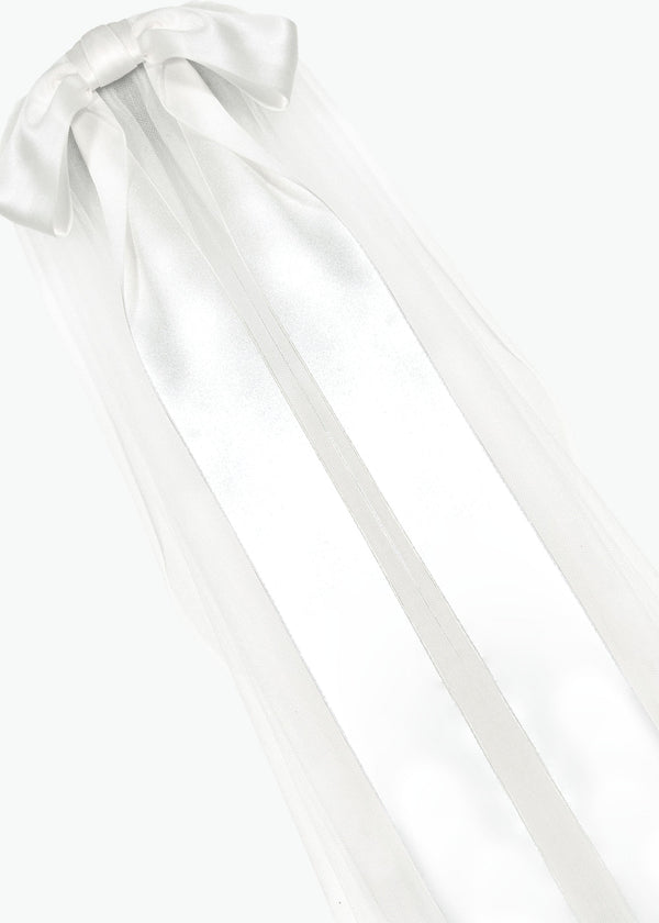 Jennifer Behr Bardot Veil Cream