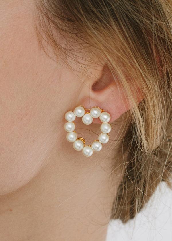 Jennifer Behr Carly Earrings Pearl