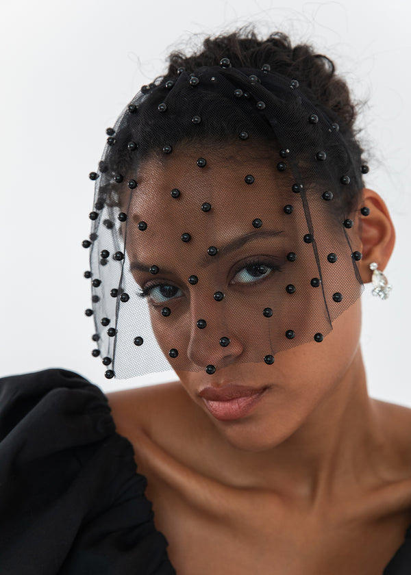 Jennifer Behr Chiara Veil Black Pearl