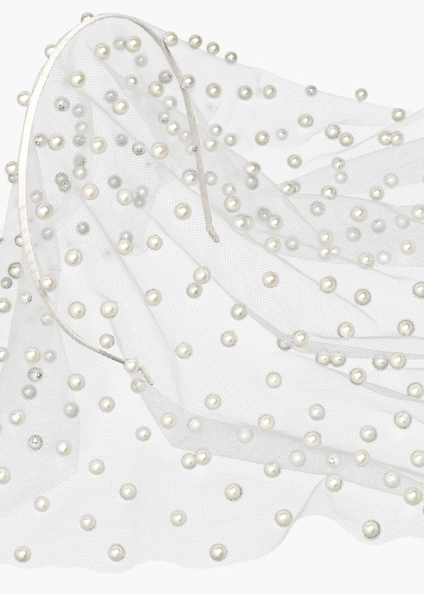Jennifer Behr Chiara Veil Pearl