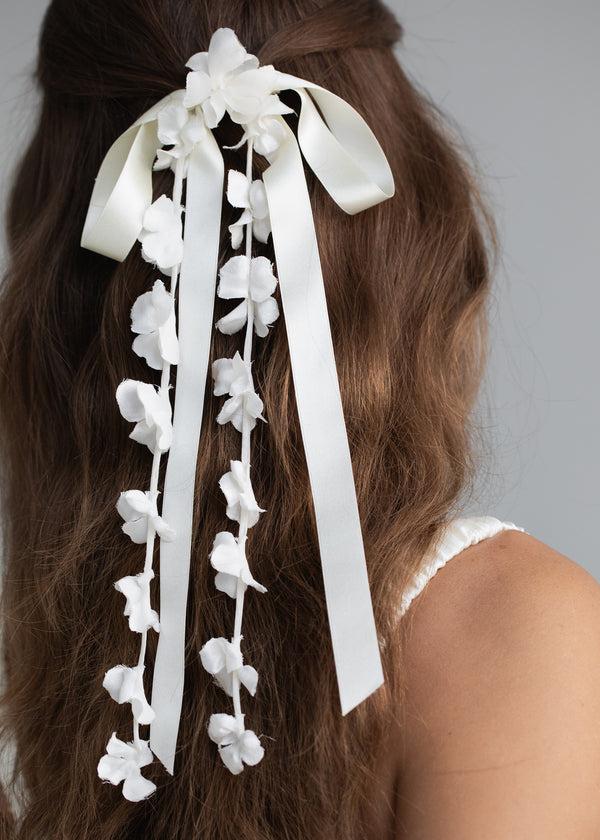 Jennifer Behr Juliet Bow Barrette Cream