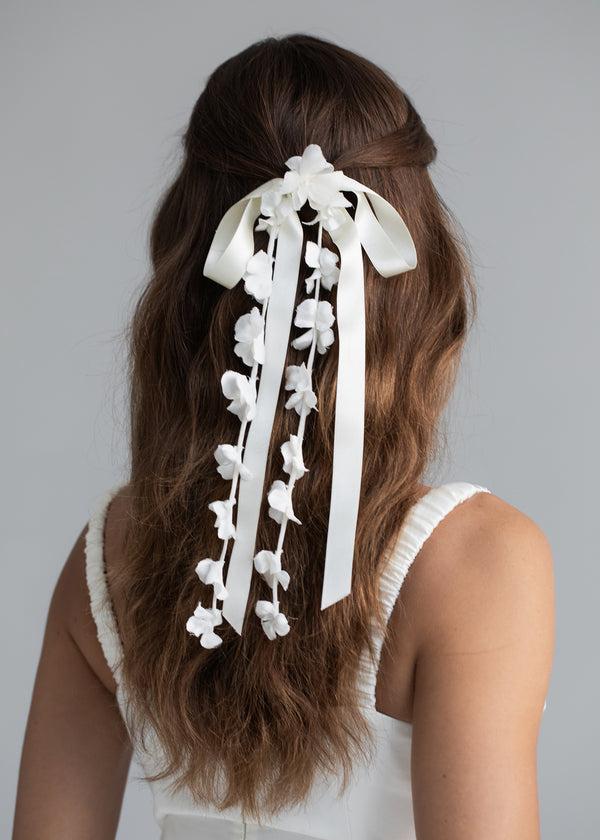 Jennifer Behr Juliet Bow Barrette Cream