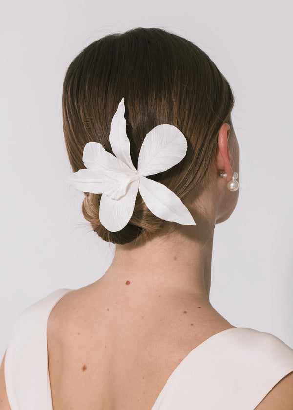 Jennifer Behr Orchid Harpin Cream