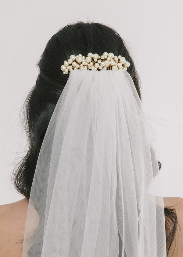 Jennifer Behr Reagan Comb Pearl