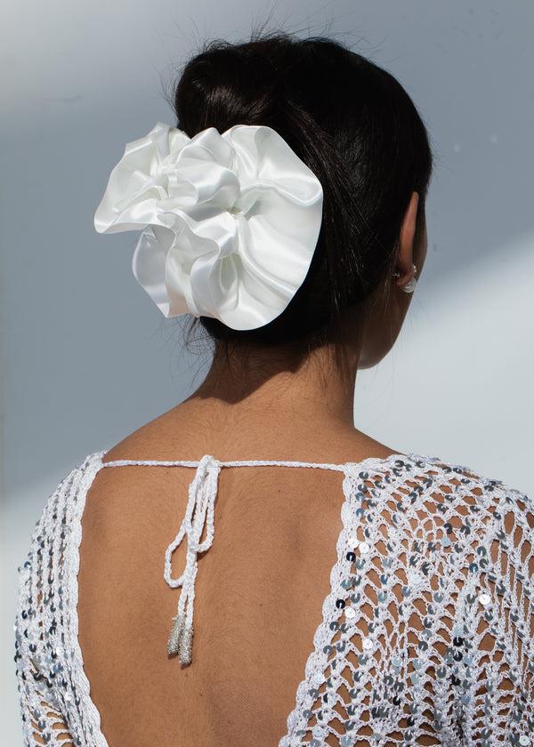 Jennifer Behr Satin Ruffle Jaw Clip Cream