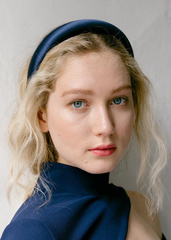 Jennifer Behr Tori Headband In Satin Navy