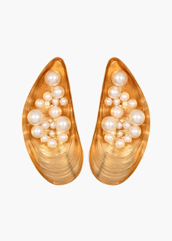 jennifer behr Varuna Earrings Pearl