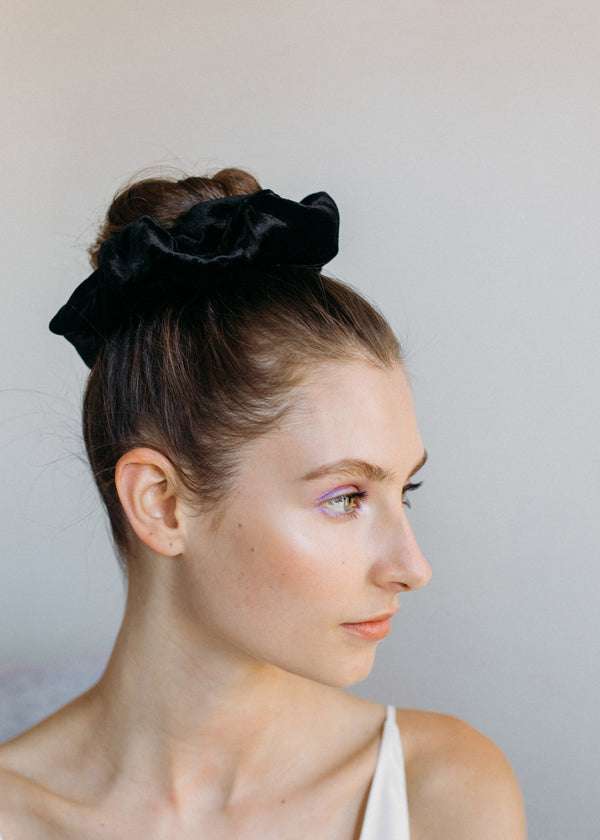 Jennifer Behr Velvet Scrunchie Black