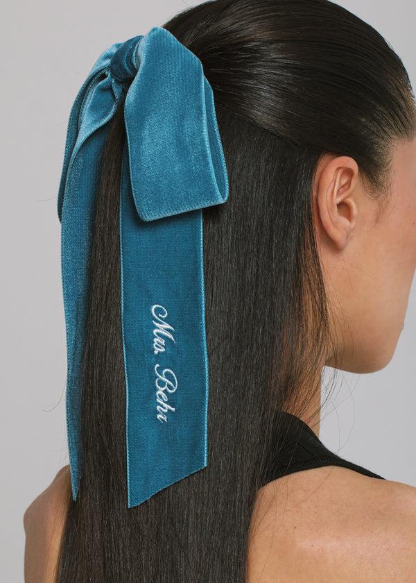 Jennifer Behr Monogram Adley Velvet Bow Barrette Azul