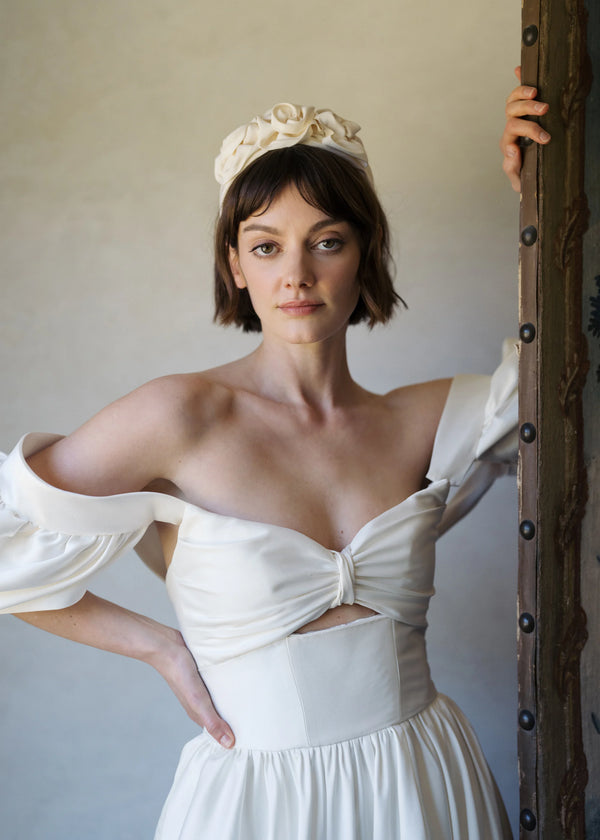 Jennifer Behr Triple Rosette Headband In Silk Faille Cream