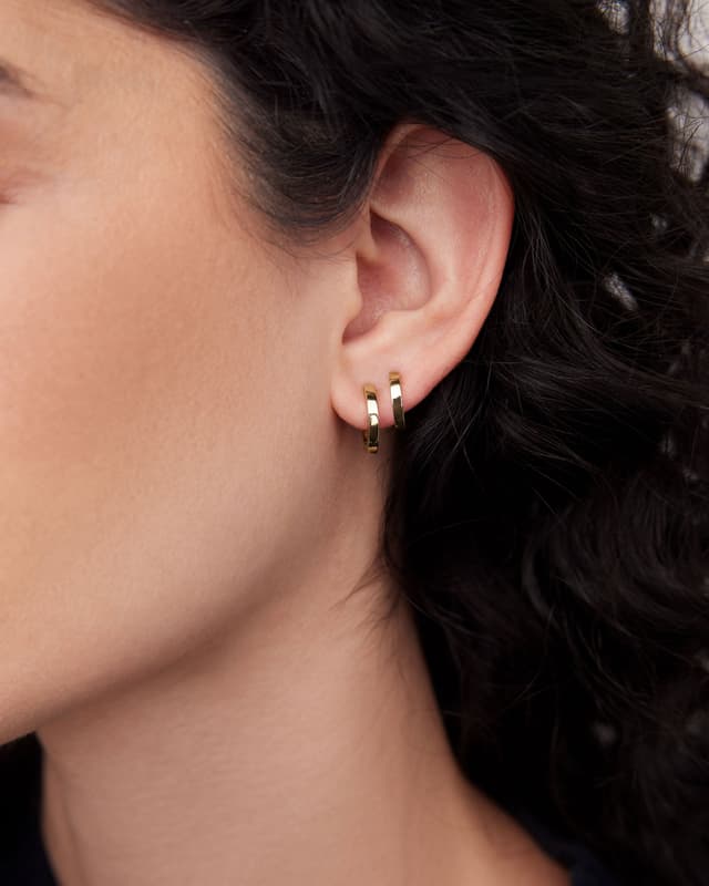 Jennifer Fisher 18k Extra Small Huggie