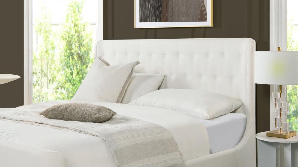 Jennifer Taylor Home Brooks Contemporary Tufted Shelter Platform Bed King Antique White