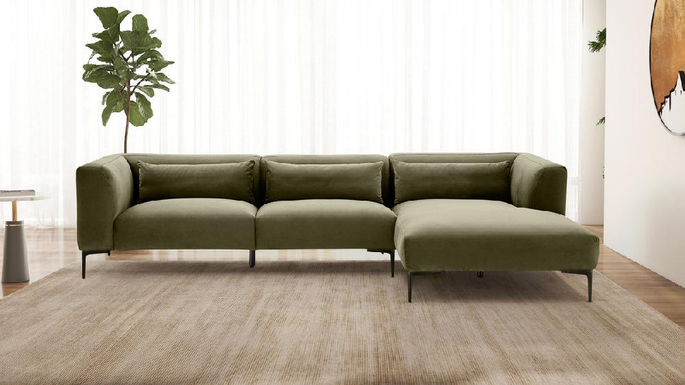 Jennifer Taylor Home Corso 122.8" Velvet Right-Facing Sectional Sofa Green Velvet
