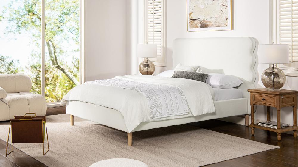 Jennifer Taylor Home Stockholm Modern Wavy Headboard Platform Bed Queen Antique White