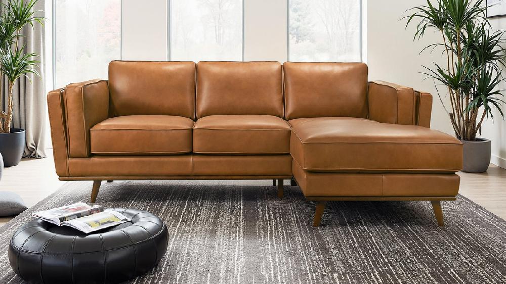 Jennifer Taylor Home Zevon 90.9" Genuine Leather Right-Facing Sectional Sofa With Chaise