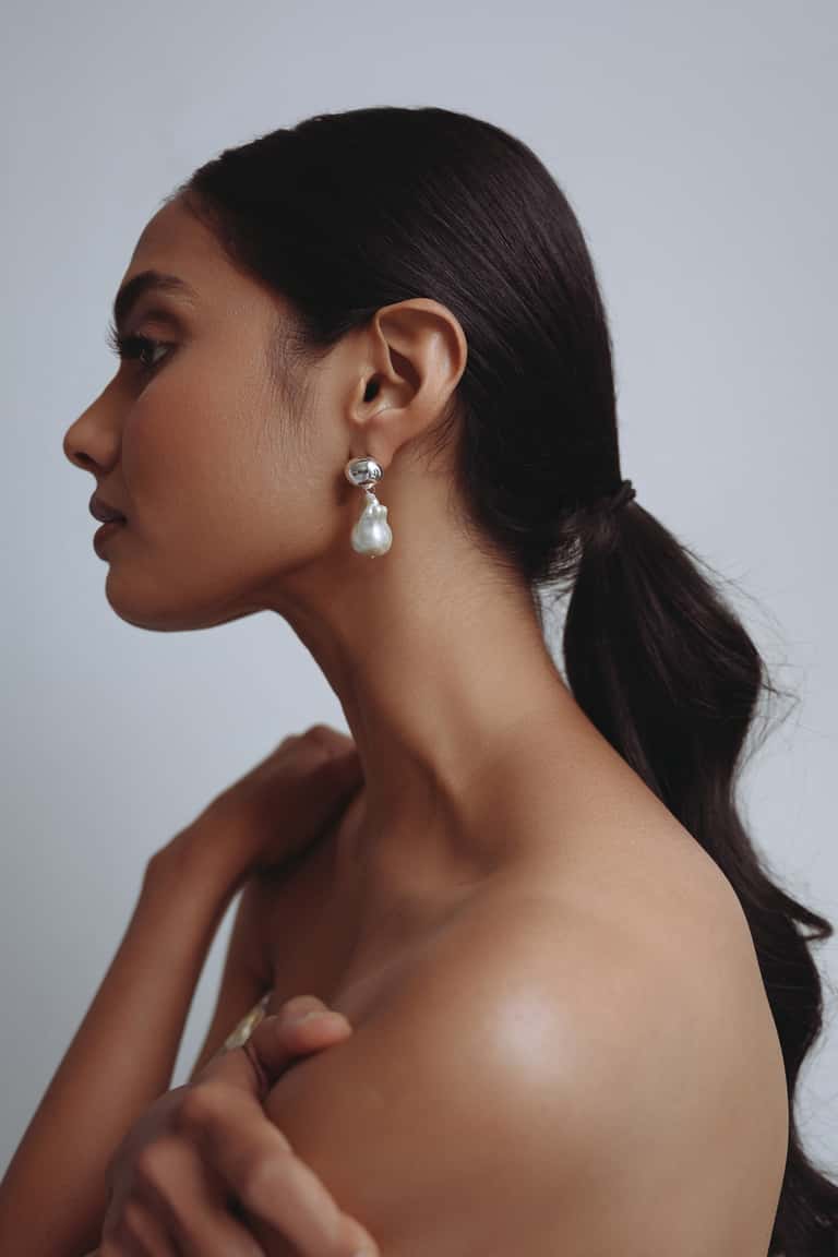 Jenny Yoo Aurelia Metal And Pearl Drop Earring Silveru002FIvory