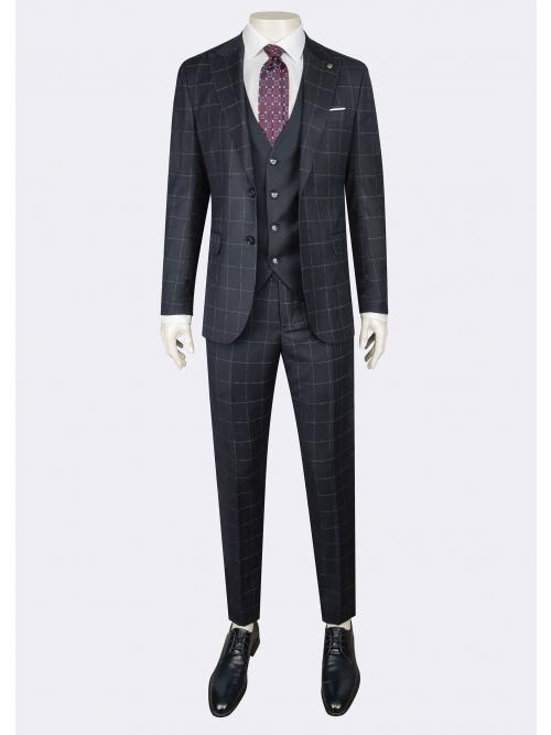 jeordie's Suit with vest