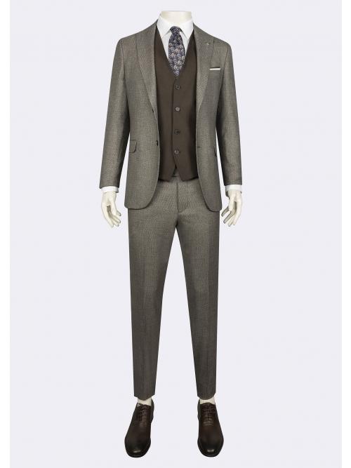 jeordie's Suit with vest