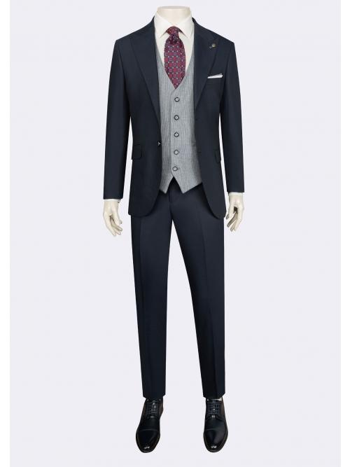 jeordie's Suit with vest