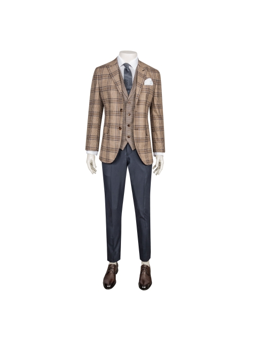 jeordie's SLIM FIT POINTED COLLAR 2 BUTTON SUIT WITH VEST