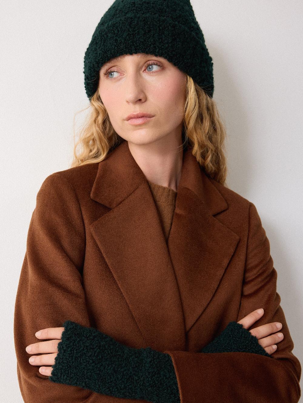 jigsaw Boucle Mittens Green