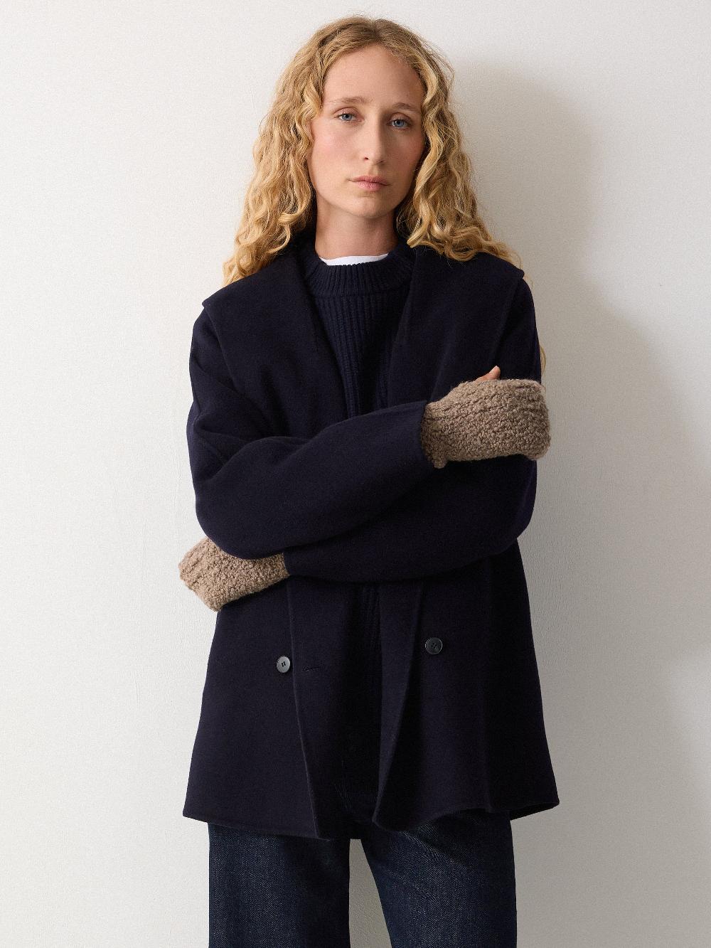 jigsaw Boucle Mittens Taupe