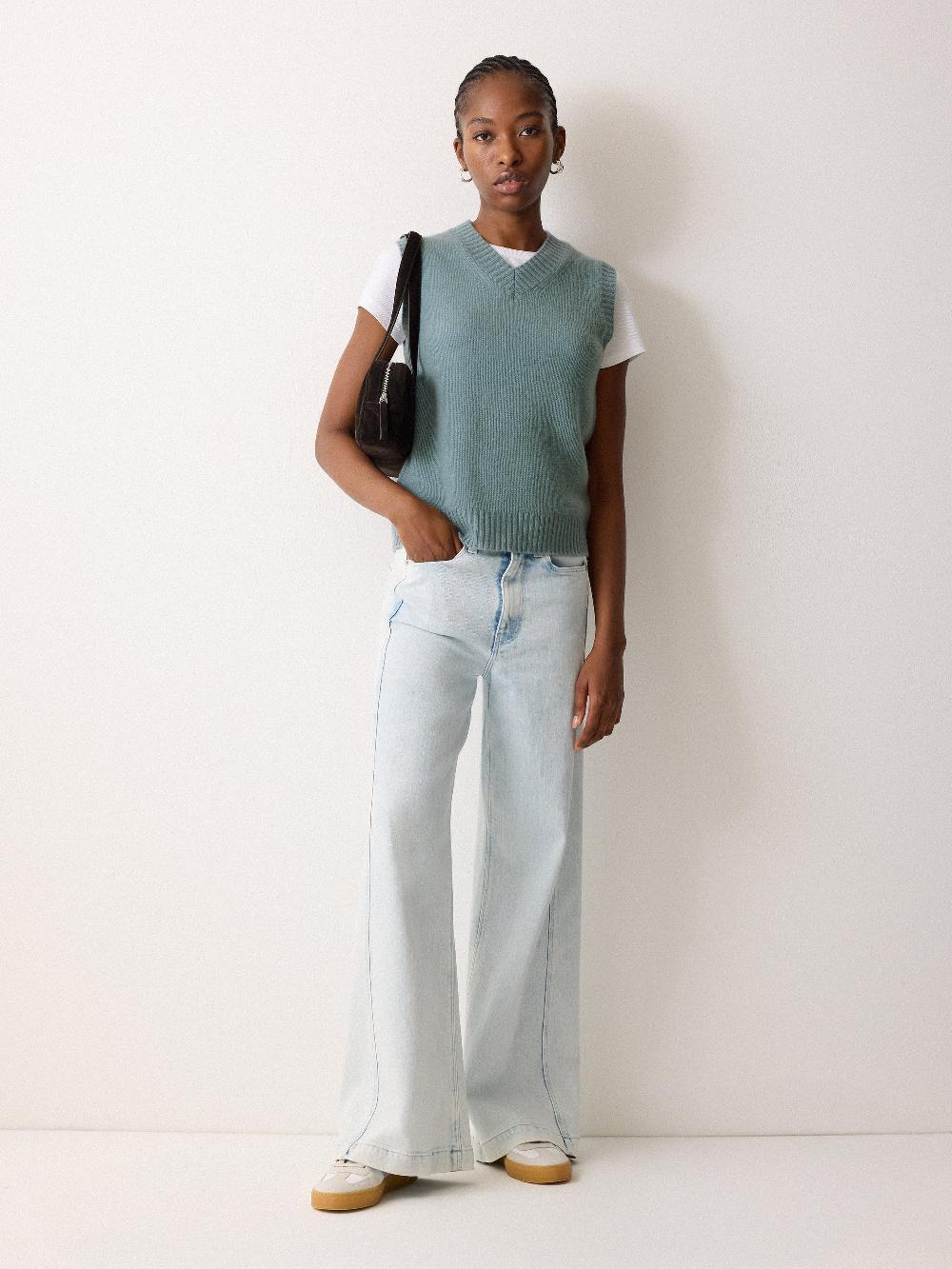 Jigsaw Cloud Cashmere V Tank Blue