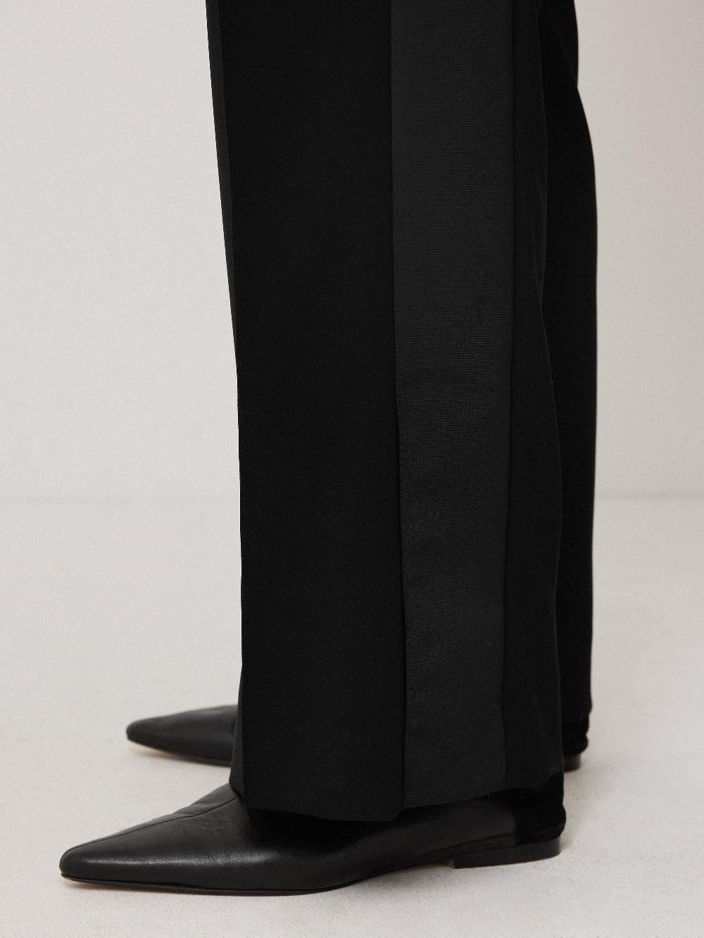 Jigsaw Crepe Split Hem Jogger Black