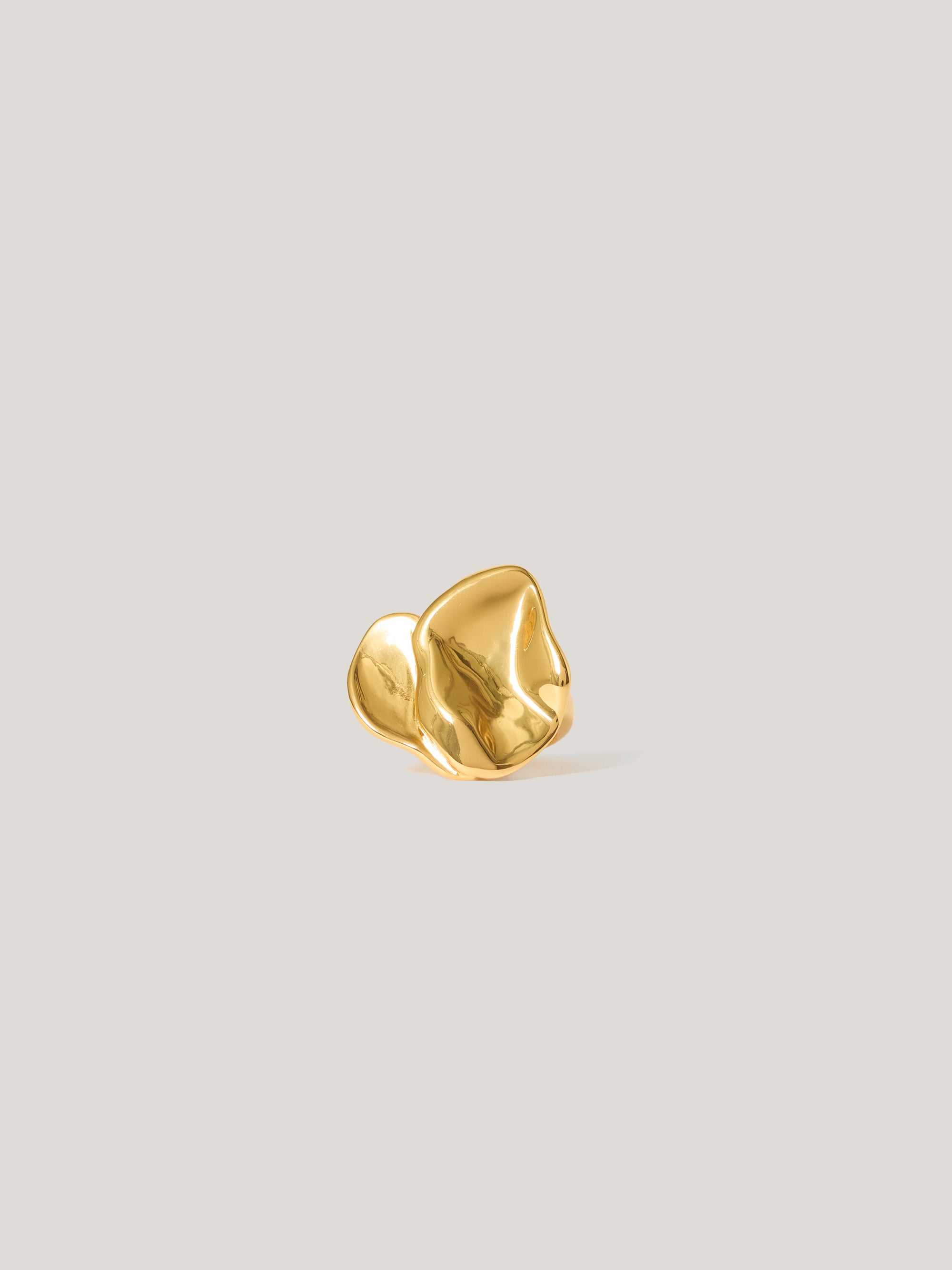 Jigsaw Deconstructed Petals Ring Gold