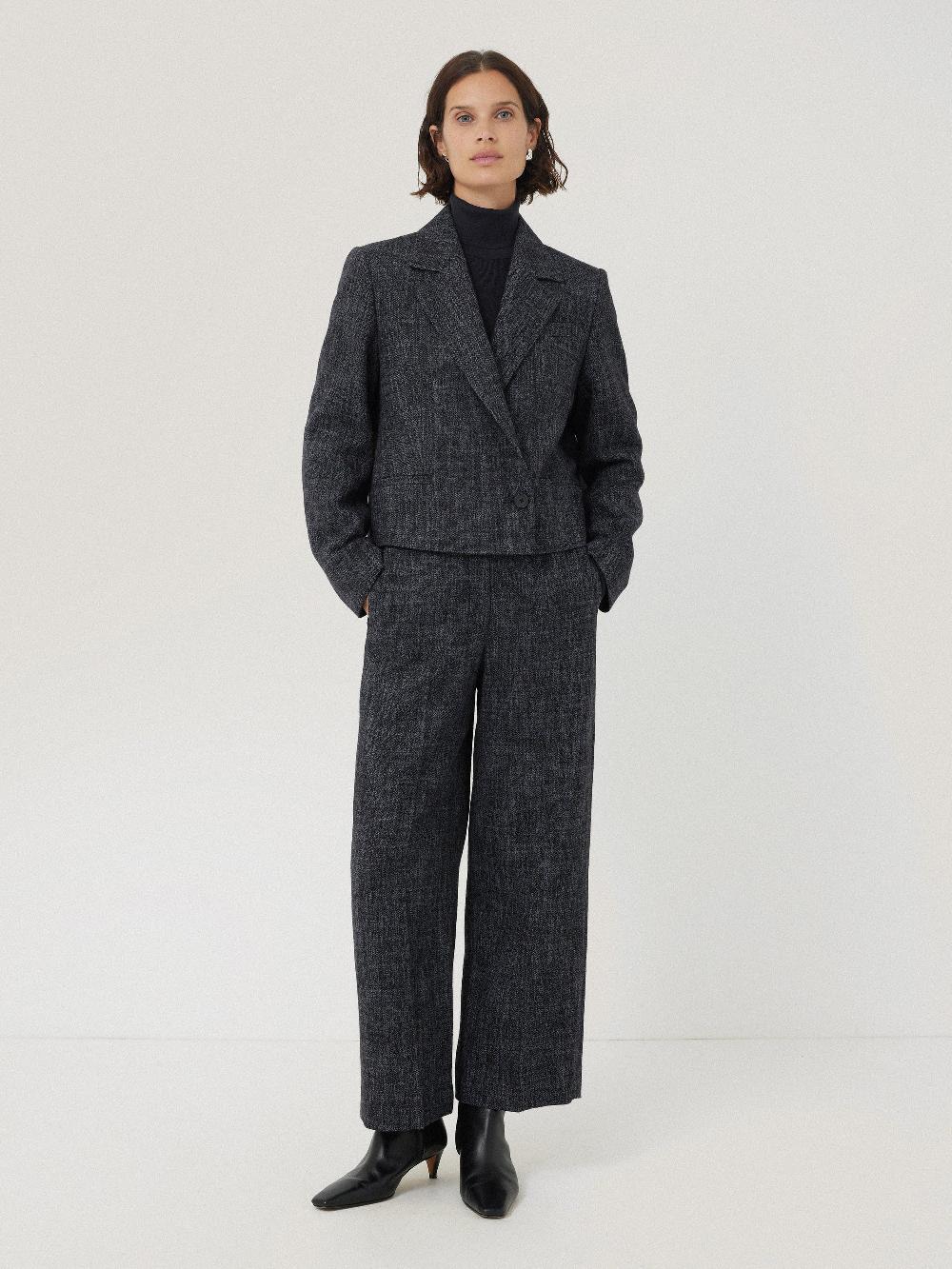 Jigsaw Kelvin Boucle Cropped Jacket Navy