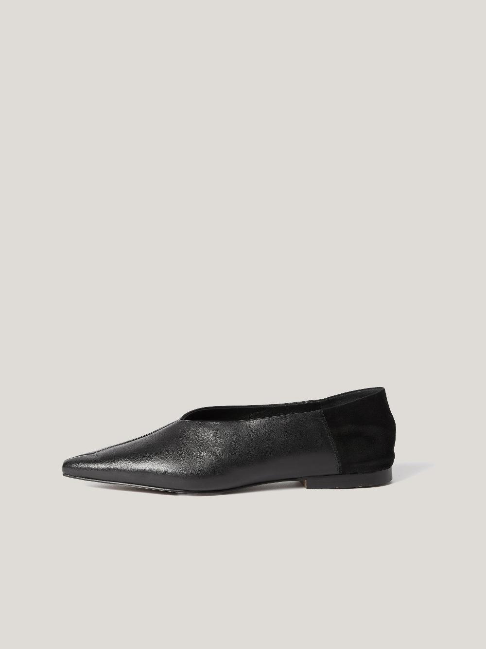 jigsaw Linnie Flat Pointed Ballerina Black