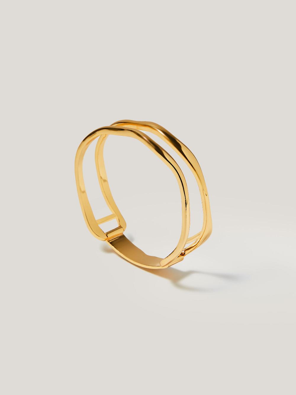 Jigsaw Organic Wave Bangle Gold