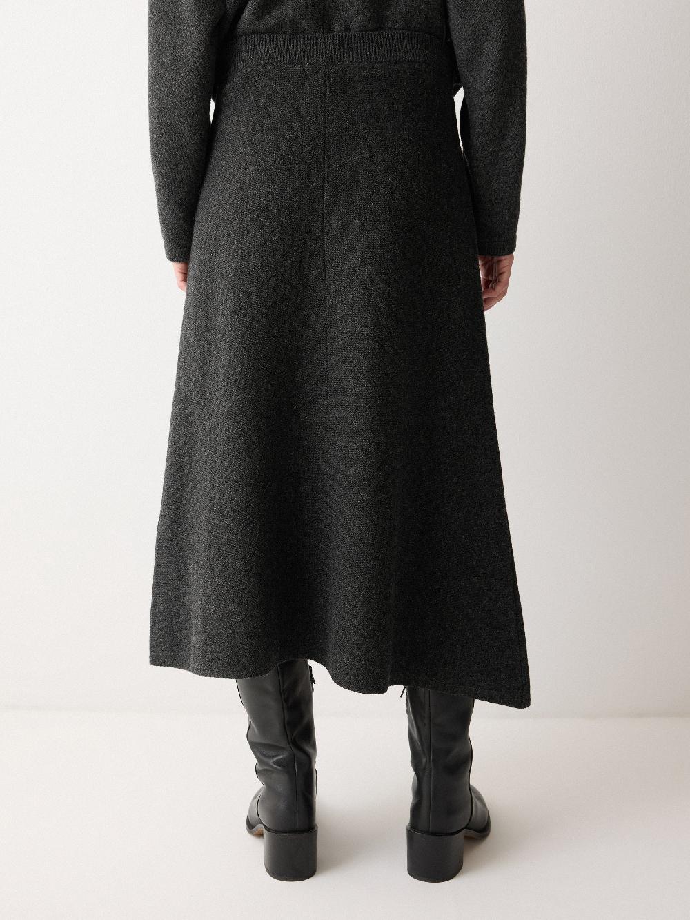 Jigsaw Overlap Seam Detail Skirt Charcoal