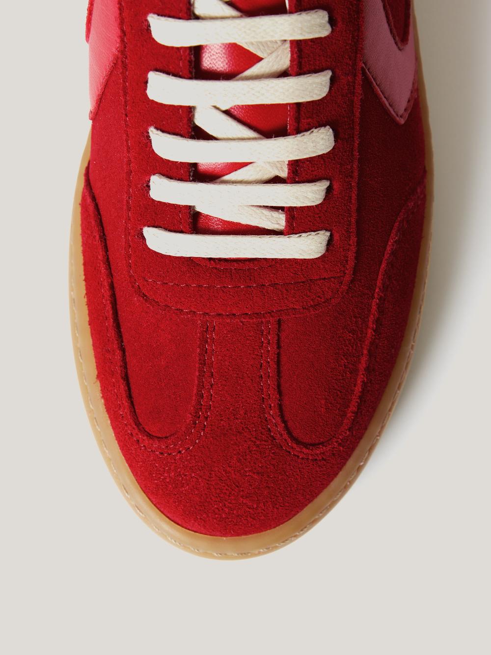 Jigsaw Portland Vintage Classic Trainer Red