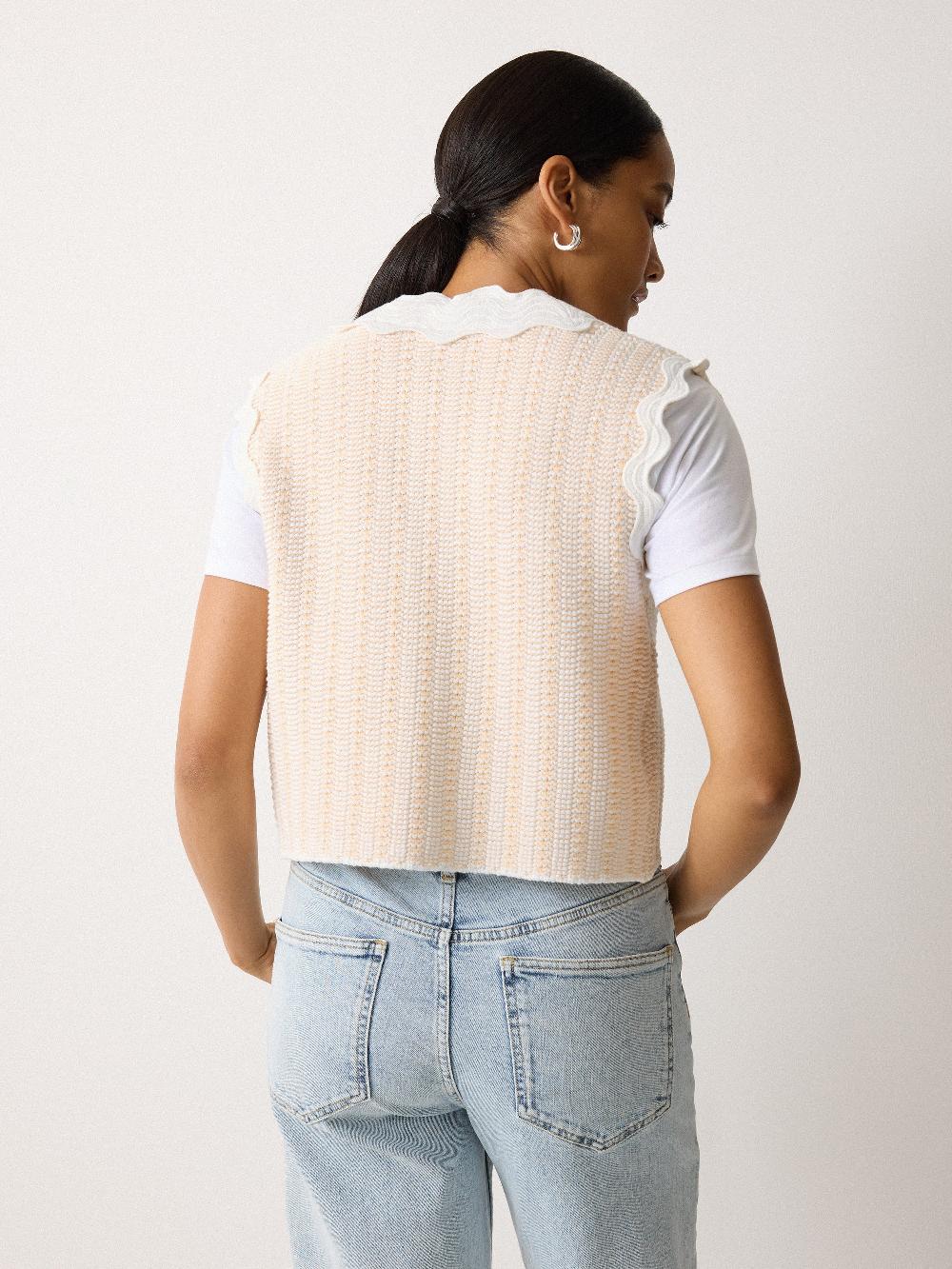 Jigsaw Scallop Trim Waistcoat Cream